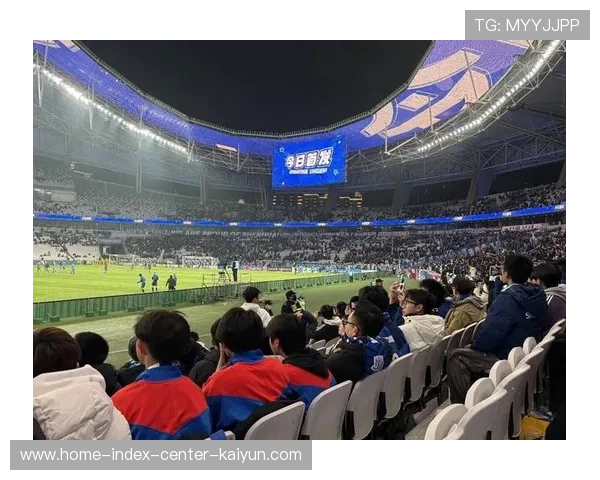 町田泽维亚防守组织严密 限制申花外援三叉戟 町田泽维亚防守组织严密 限制申花外援三叉戟