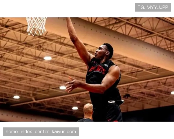 乌度卡关键时刻暂停吝啬 边线球失误险葬送胜利果实